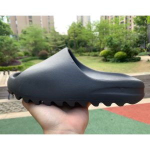 Adidas Kanye West X Yeezy Slide "Black" Fb6348