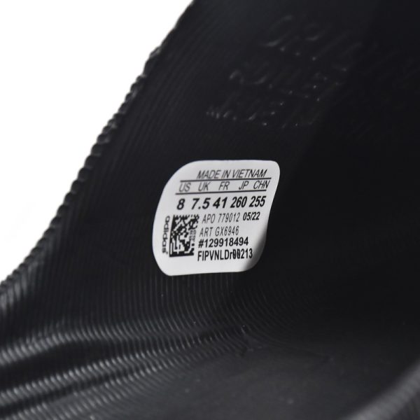 Adidas originals Adilette 22 Slides Black GX6949 - Image 6