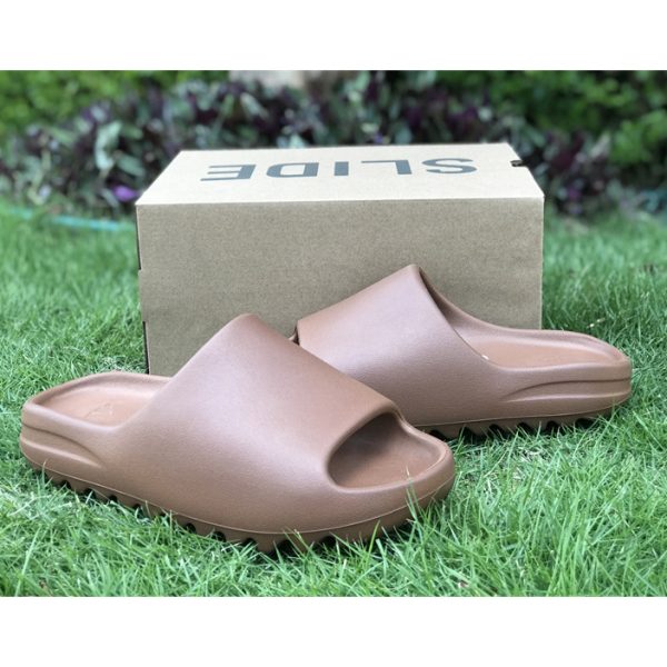 Adidas Originals Yeezy Slide “Flax” FZ5896 - Image 3