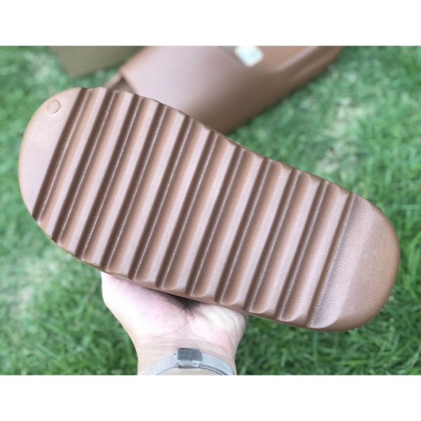 Adidas Originals Yeezy Slide “Flax” FZ5896 - Image 6