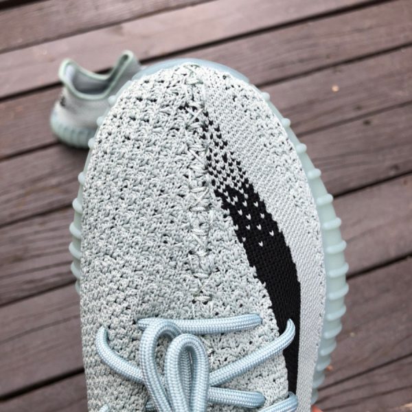 Adidas Yeezy Boost 350 V2 Sneaker hq2060 - Image 4