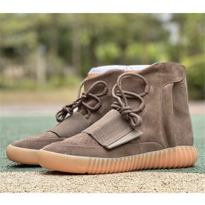 Adidas Yeezy Boost 750 Sneaker
