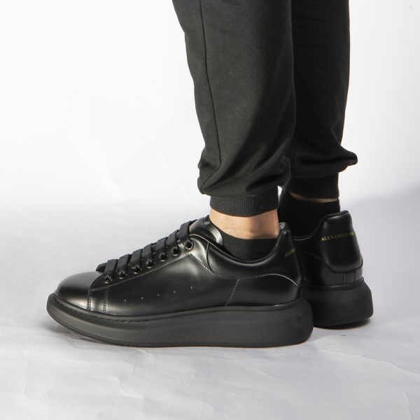 Alexander Mqueen Sneaker In Black - Image 3