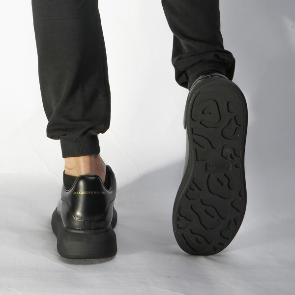 Alexander Mqueen Sneaker In Black - Image 6