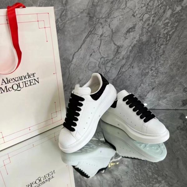 Alexander Mqueen Low-Top Air Platform Leather Sneakers - Image 3