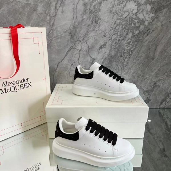 Alexander Mqueen Low-Top Air Platform Leather Sneakers - Image 6