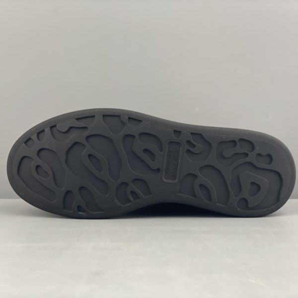 Alexander Mqueen Low-Top Sneakers - Image 3