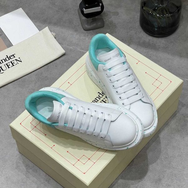 Alexander Mqueen Men's Oversized Sneaker In White/Aquamarina - Image 4