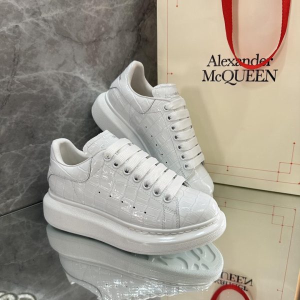 Alexander Mqueen Oversized Low-Top Sneakers - Image 7