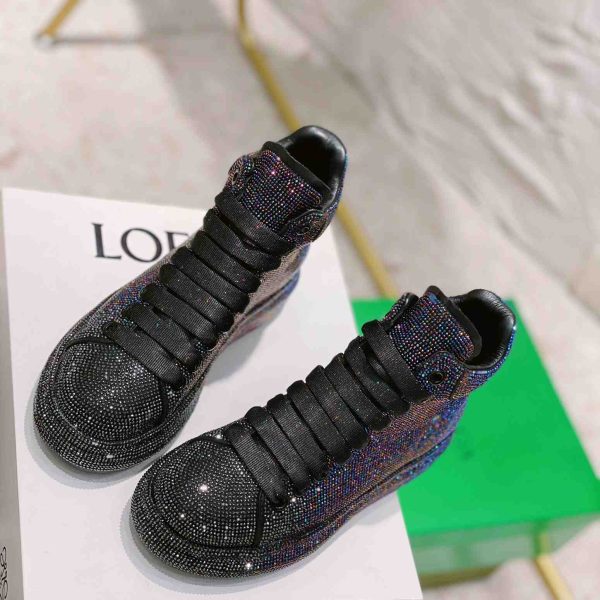 Alexander Mqueen Oversized Sneaker - Image 2