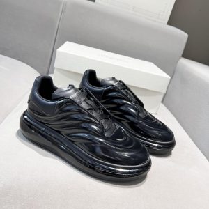 Alexander Mqueen Oversized Sneaker In Black