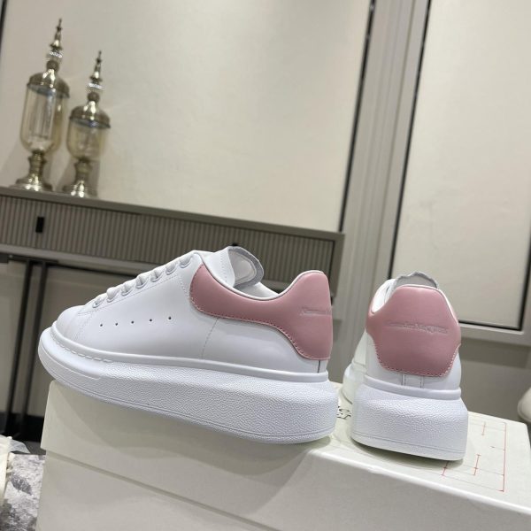 Alexander Mqueen Oversized Sneaker In Patchouli - Image 3