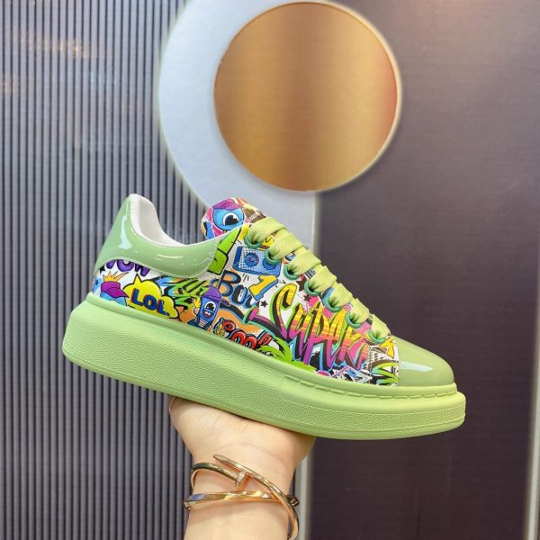 Alexander Mqueen Oversized Sneaker - Image 2