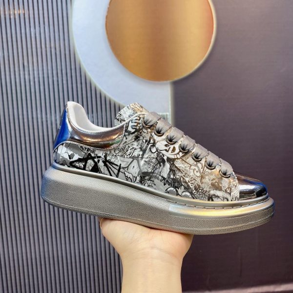 Alexander Mqueen Oversized Sneaker - Image 2