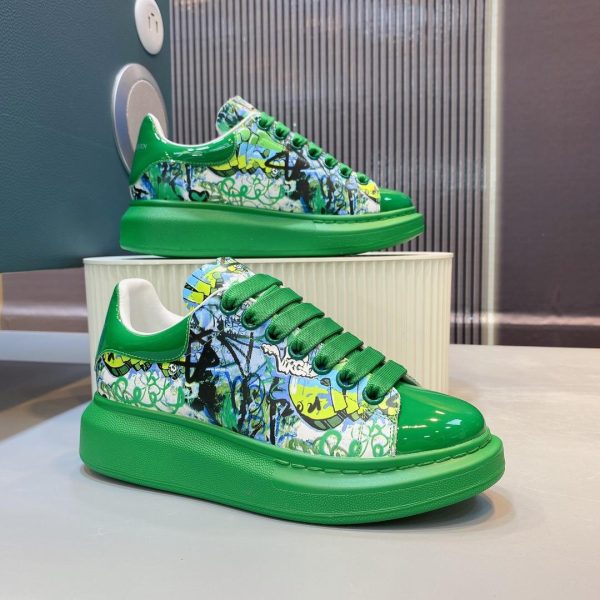 Alexander Mqueen Oversized Sneaker - Image 3