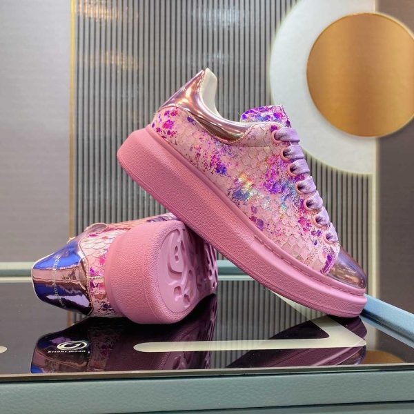 Alexander Mqueen Oversized Sneaker - Image 5