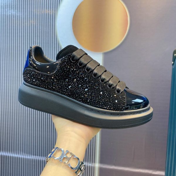 Alexander Mqueen Oversized Sneaker - Image 4