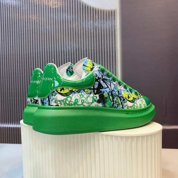 Alexander Mqueen Oversized Sneaker - Image 6