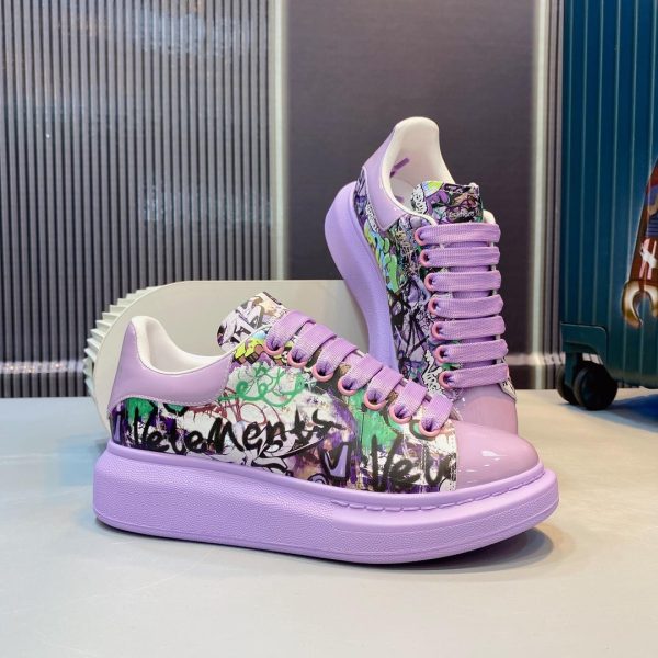 Alexander Mqueen Oversized Sneaker - Image 6