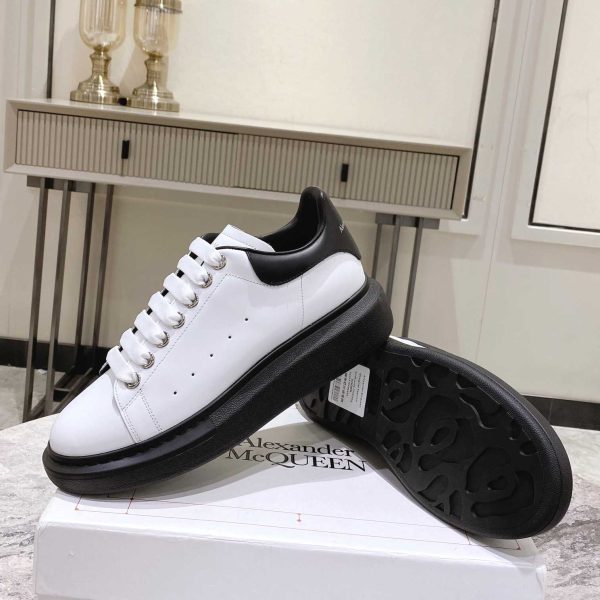 Alexander Mqueen Oversized Sneaker - Image 6