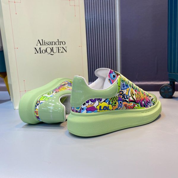 Alexander Mqueen Oversized Sneaker - Image 7