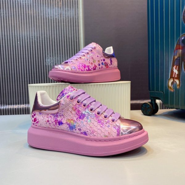 Alexander Mqueen Oversized Sneaker - Image 8