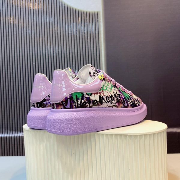Alexander Mqueen Oversized Sneaker - Image 8