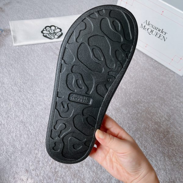 Alexander Mqueen  Slipper - Image 2