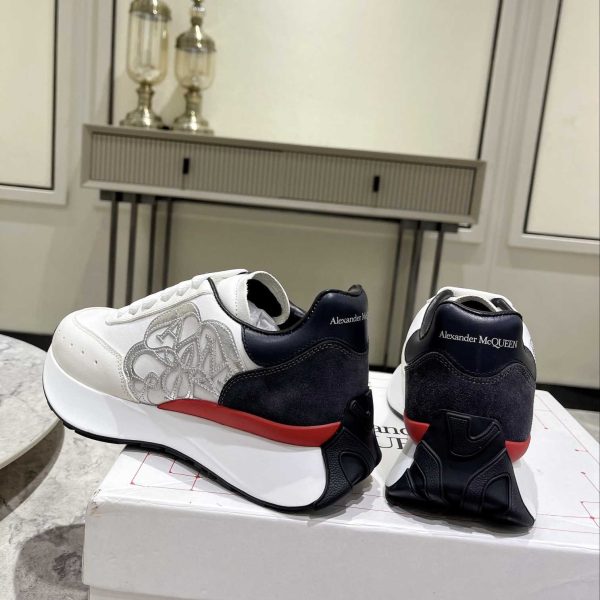 Alexander Mqueen Sprint Runner Lace-Up Sneaker - Image 5