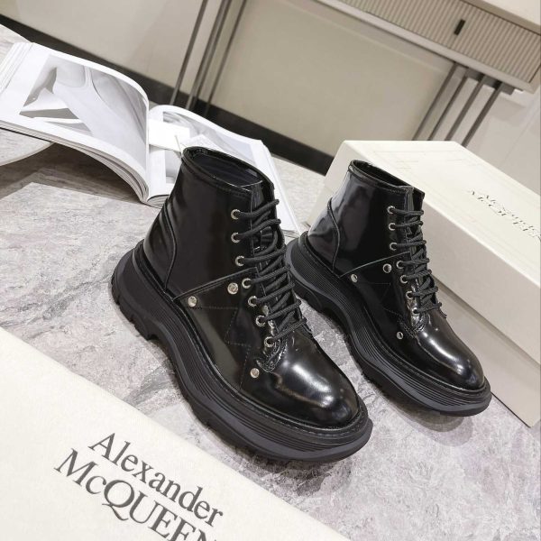 Alexander Mqueen Tread Slick Boot In Black - Image 8