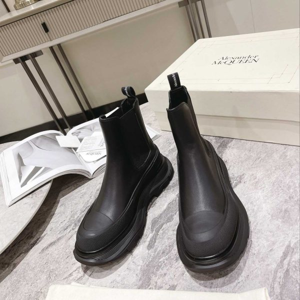 Alexander Mqueen Tread Slick Boot In Black/Silver - Image 3