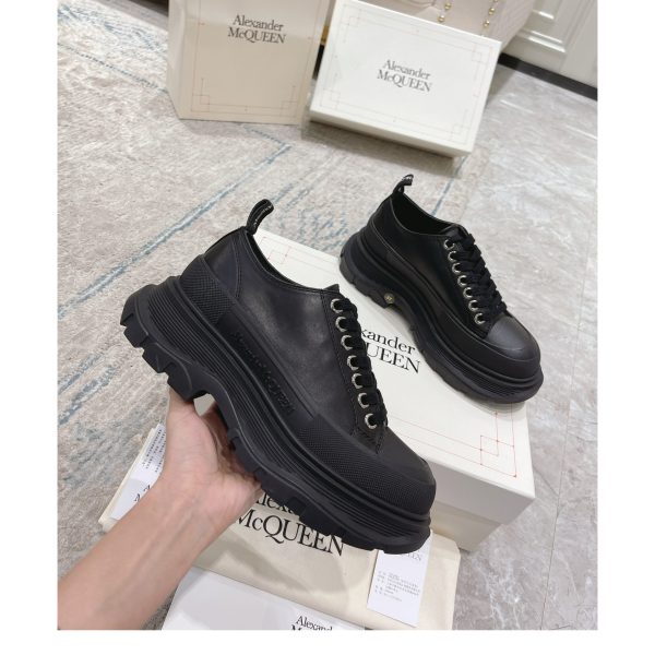 Alexander Mqueen Tread Slick Platform Low Sneakers - Image 6