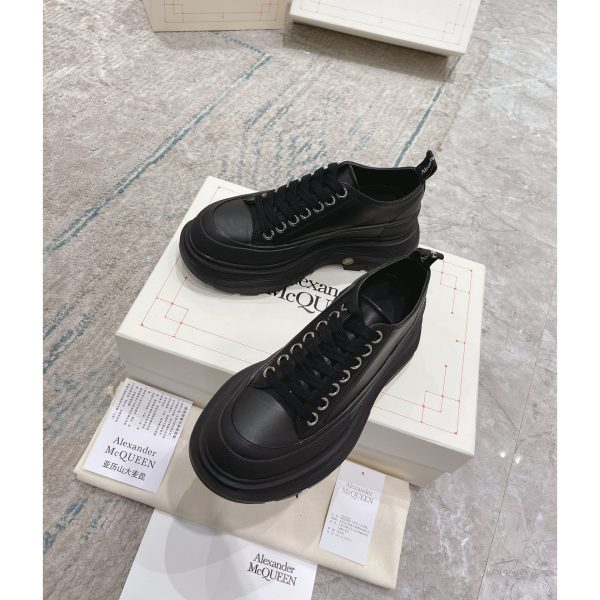 Alexander Mqueen Tread Slick Platform Low Sneakers
