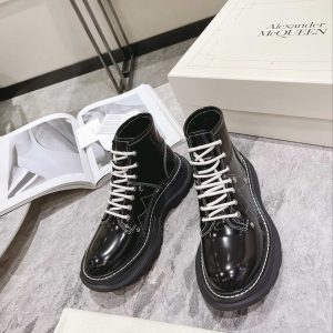 Alexander Mqueen Women's Tread Slick Boot In Black/Silver