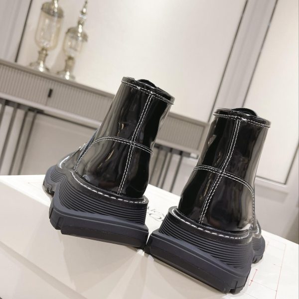 Alexander Mqueen Women's Tread Slick Boot In Black/Silver - Image 3