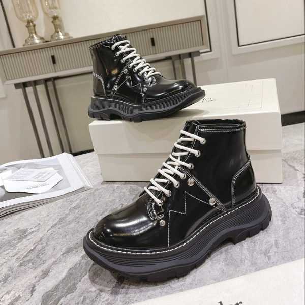 Alexander Mqueen Women's Tread Slick Boot In Black/Silver - Image 4