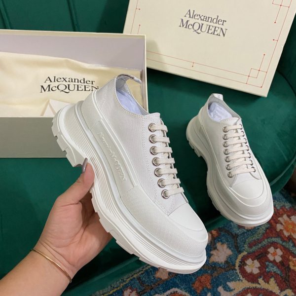 Alexander Mqueen Women's Tread Slick Lace Up In White - Image 7