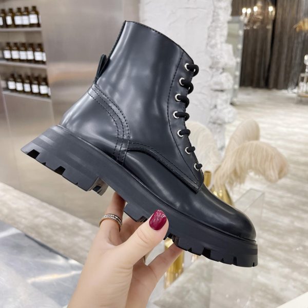 Alexander Mqueen Women's Wander Boot In Black - Image 5
