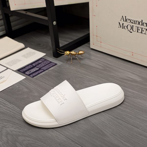 Alexander Mqueen Logo Slipper