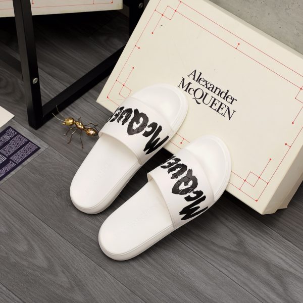 Alexander Mqueen Logo Slipper - Image 3