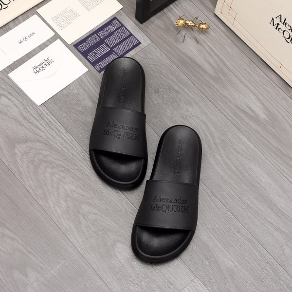 Alexander Mqueen Logo Slipper - Image 2