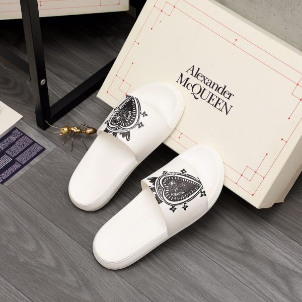 Alexander Mqueen Logo Slipper - Image 4