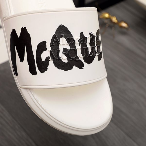 Alexander Mqueen Logo Slipper - Image 5