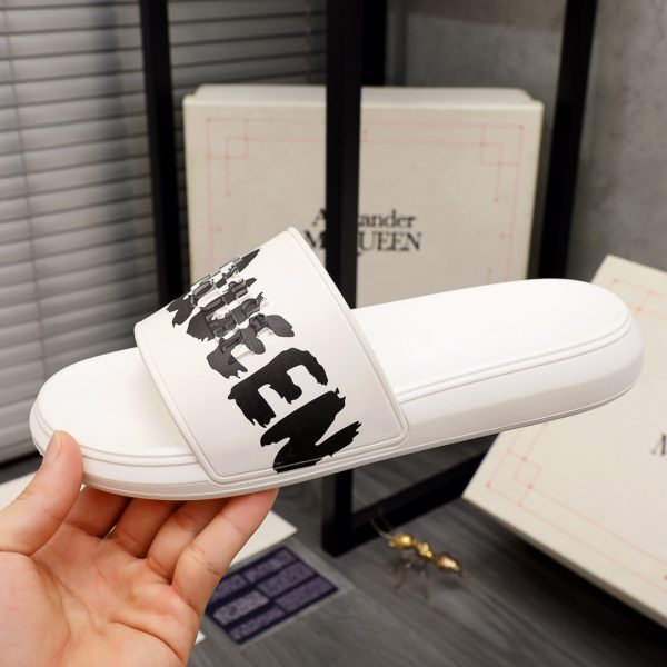 Alexander Mqueen Logo Slipper - Image 7