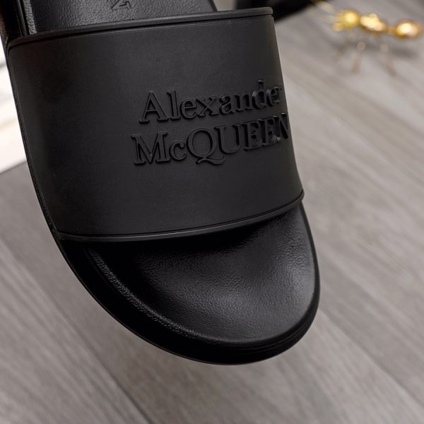 Alexander Mqueen Logo Slipper - Image 6