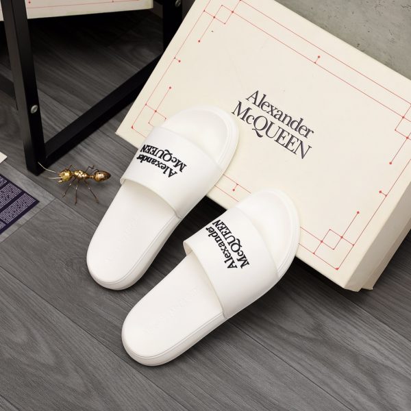 Alexander Mqueen Logo Slipper - Image 7
