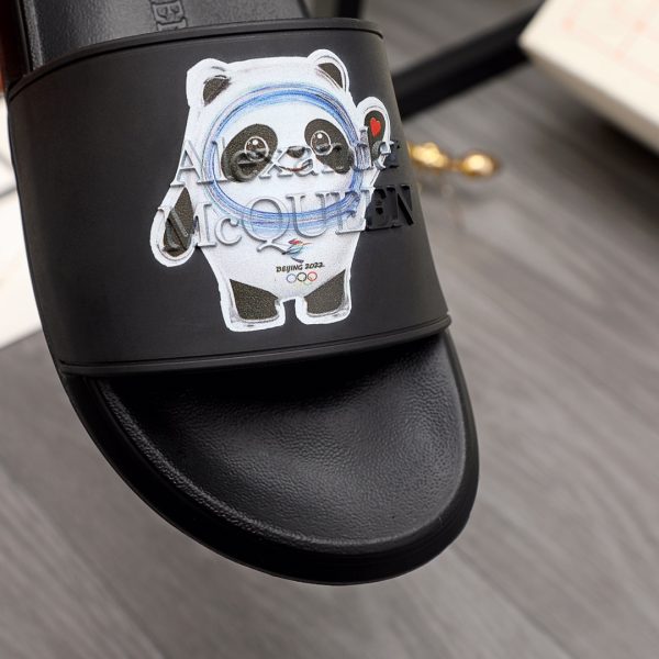 Alexander Mqueen Logo Slipper - Image 7