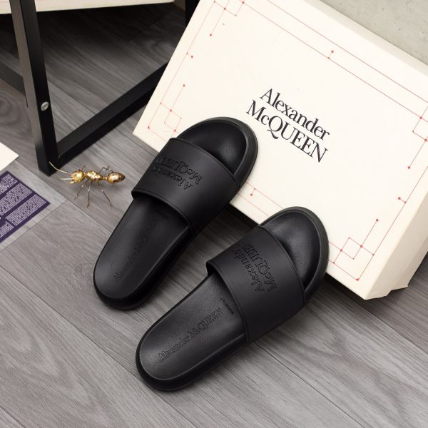 Alexander Mqueen Logo Slipper - Image 7
