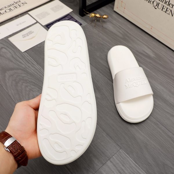 Alexander Mqueen Logo Slipper - Image 8