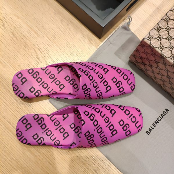 Balenciaga Logo Leather Backless Loafers - Image 7